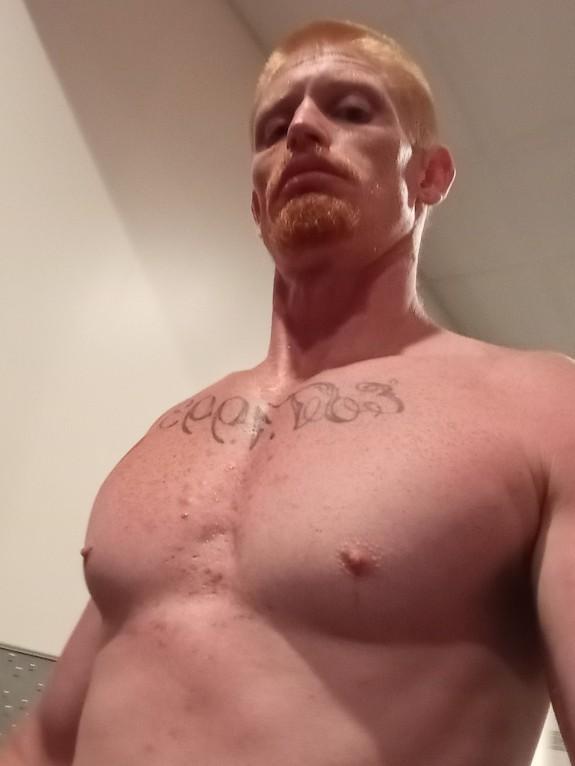 9inchRedhead live from United States