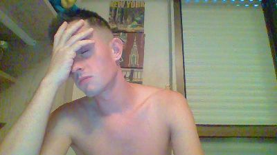 Adamhiel96 live from Spain