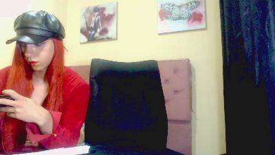 Angiee_Ts live from Spain