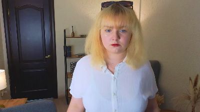 Ann_Hayes live from Latvia