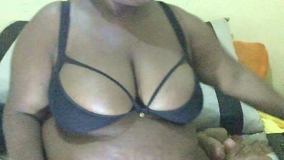 AnnabigpussyXO live from South Africa