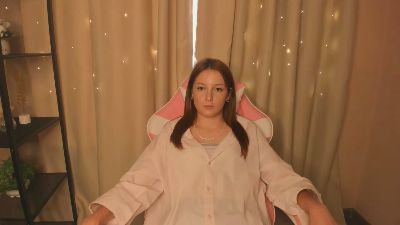ArianeAronhalt live from France