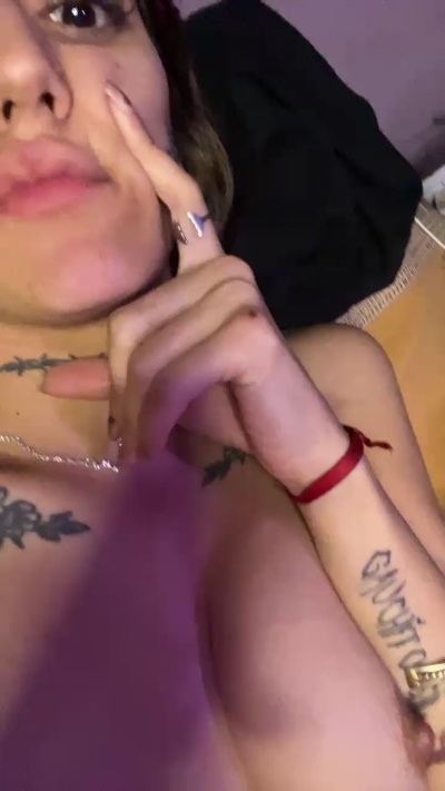 Becamsexx live from Argentina