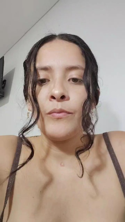 Brandypink live from Spain