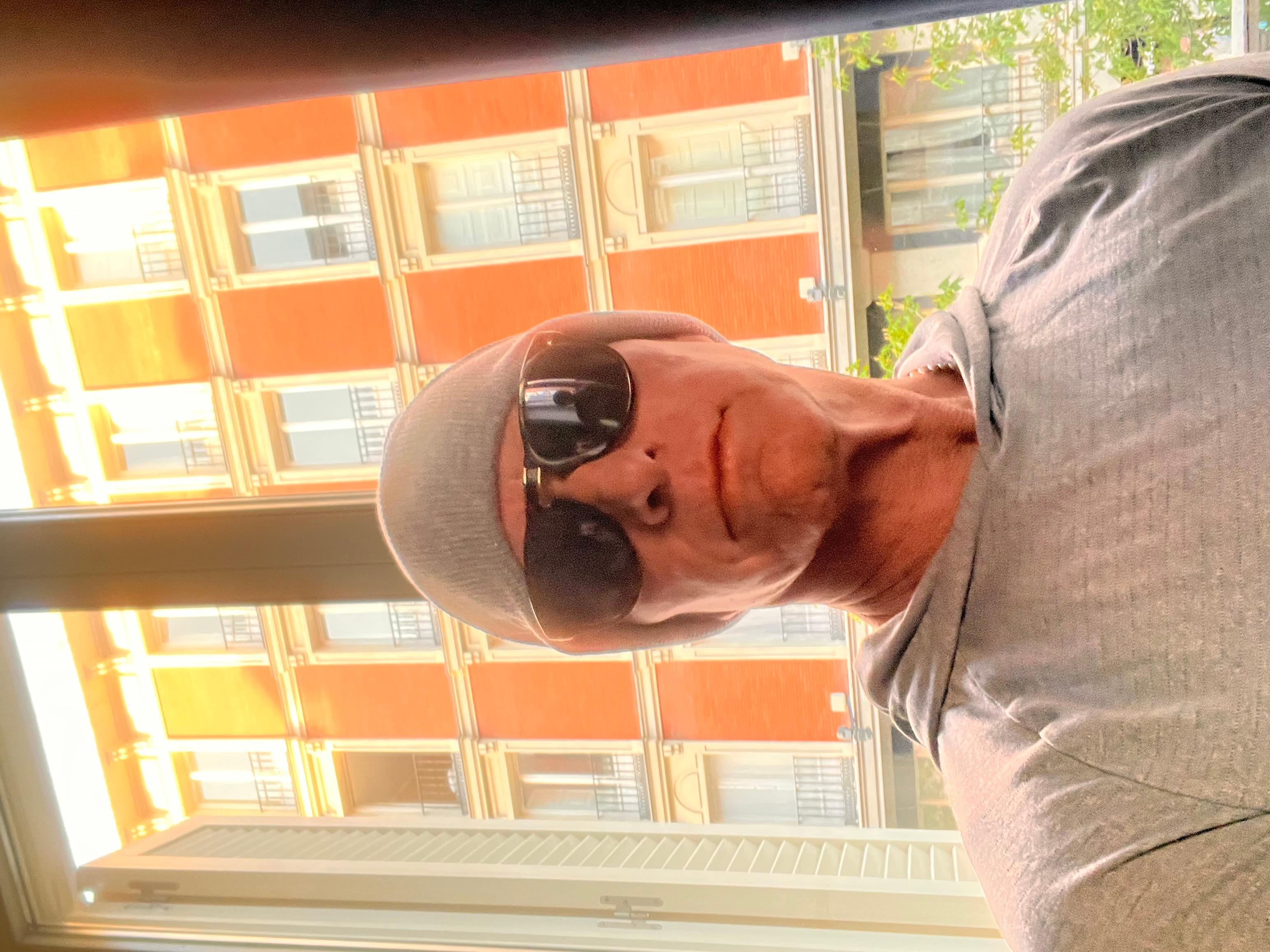 CKentxxx live from United States