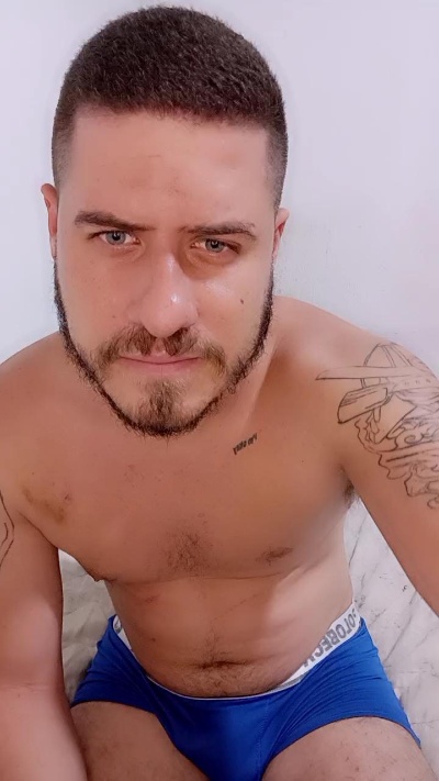 Casado2805 live from Brazil