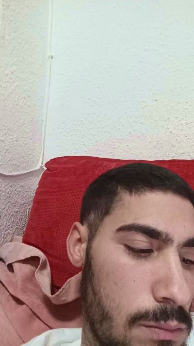 ChamonL00 live from Spain
