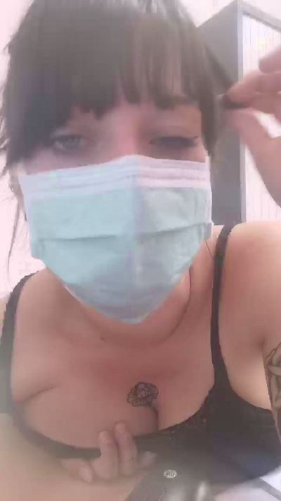 Cleopatra_Candy live from France