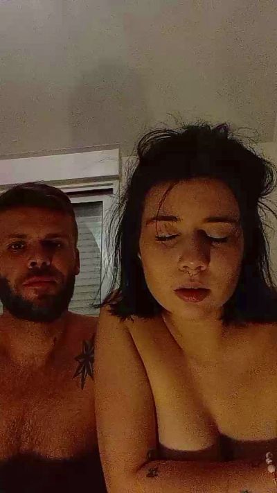 CoupleChaud18 live from France