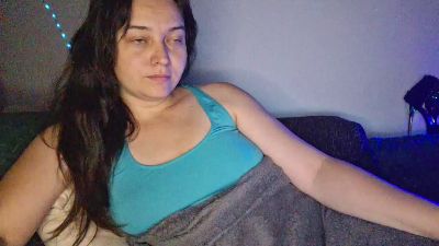 Cyndee_Winter live from United States