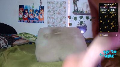 Dany_milk live from United States