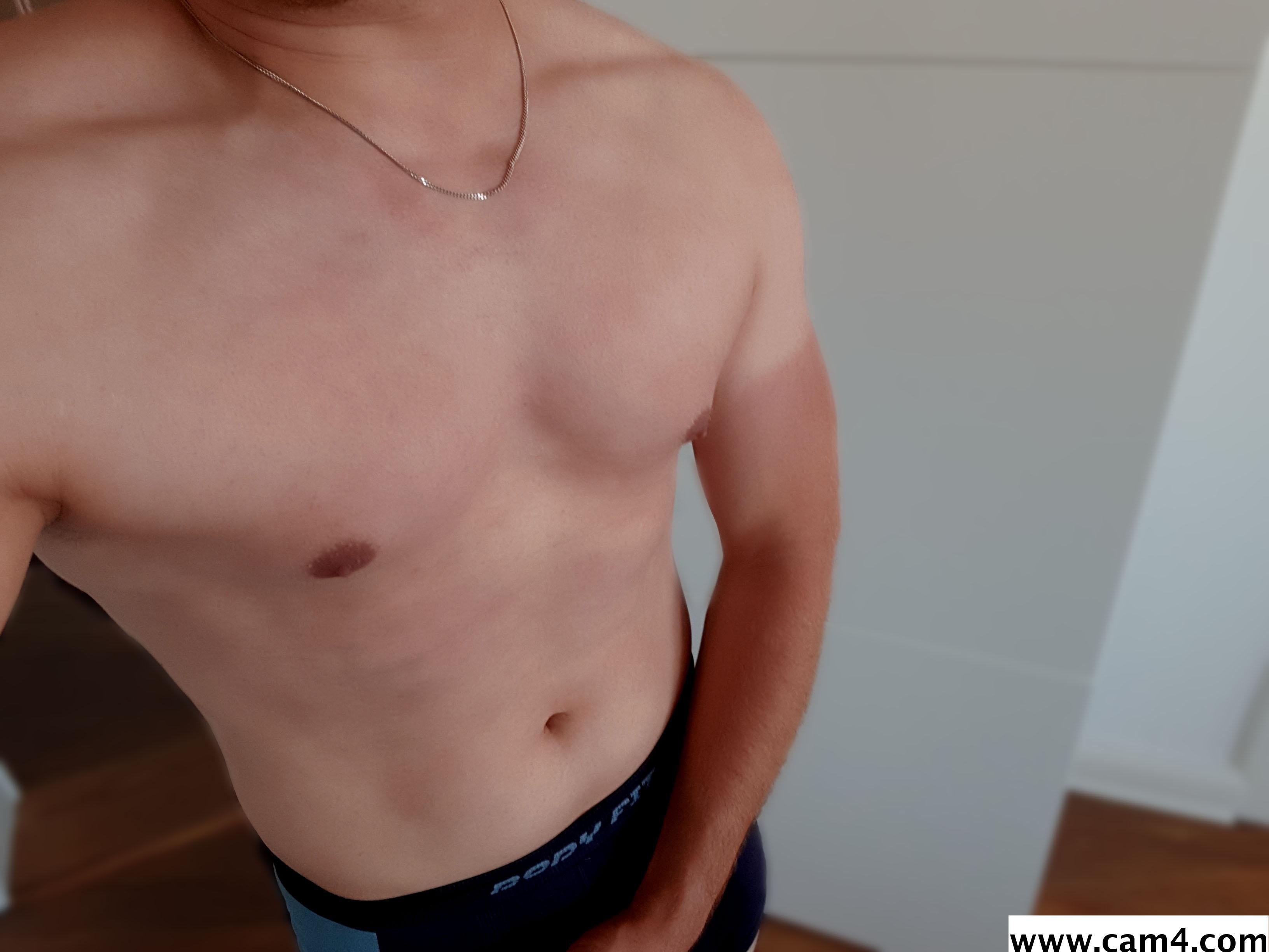DexterD91 live from Germany
