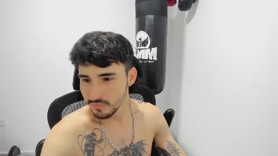 DimitriSanders live from United Kingdom