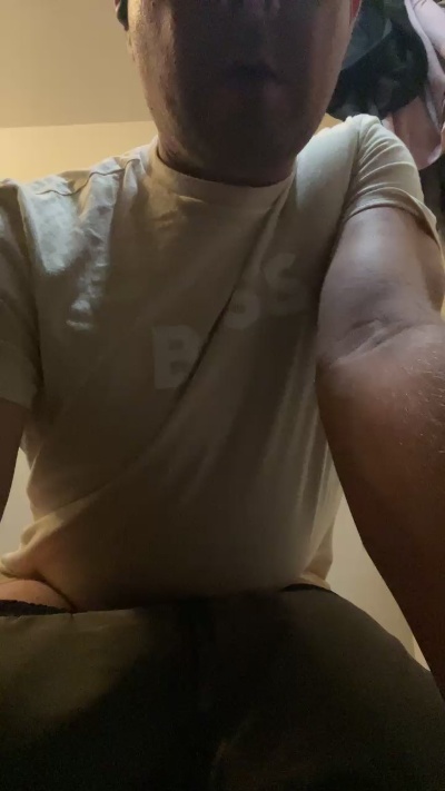 Dirtdiamond live from United Kingdom