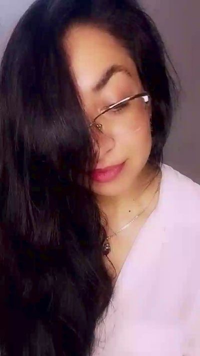 Dulcemorena88 live from Argentina