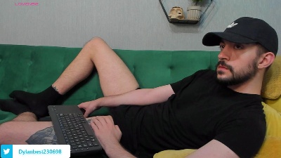 Dylan_Best live from United Kingdom