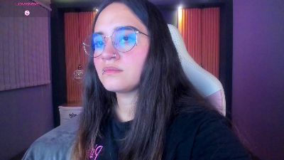 Emmajones9 live from Colombia