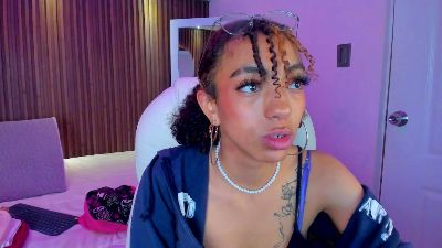 EvelynRodriguez live from Colombia