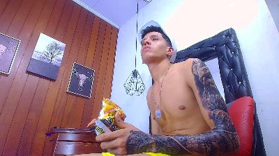 GaboReyes live from United States