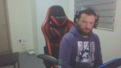 Giingz22 live from Chile