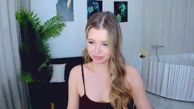 GlamorousGirll live from Serbia