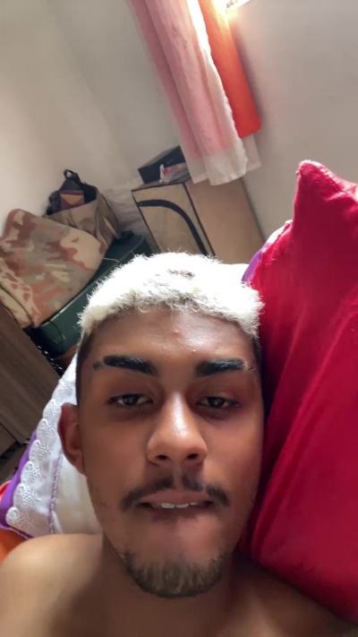 Gozadadodot21 live from Brazil