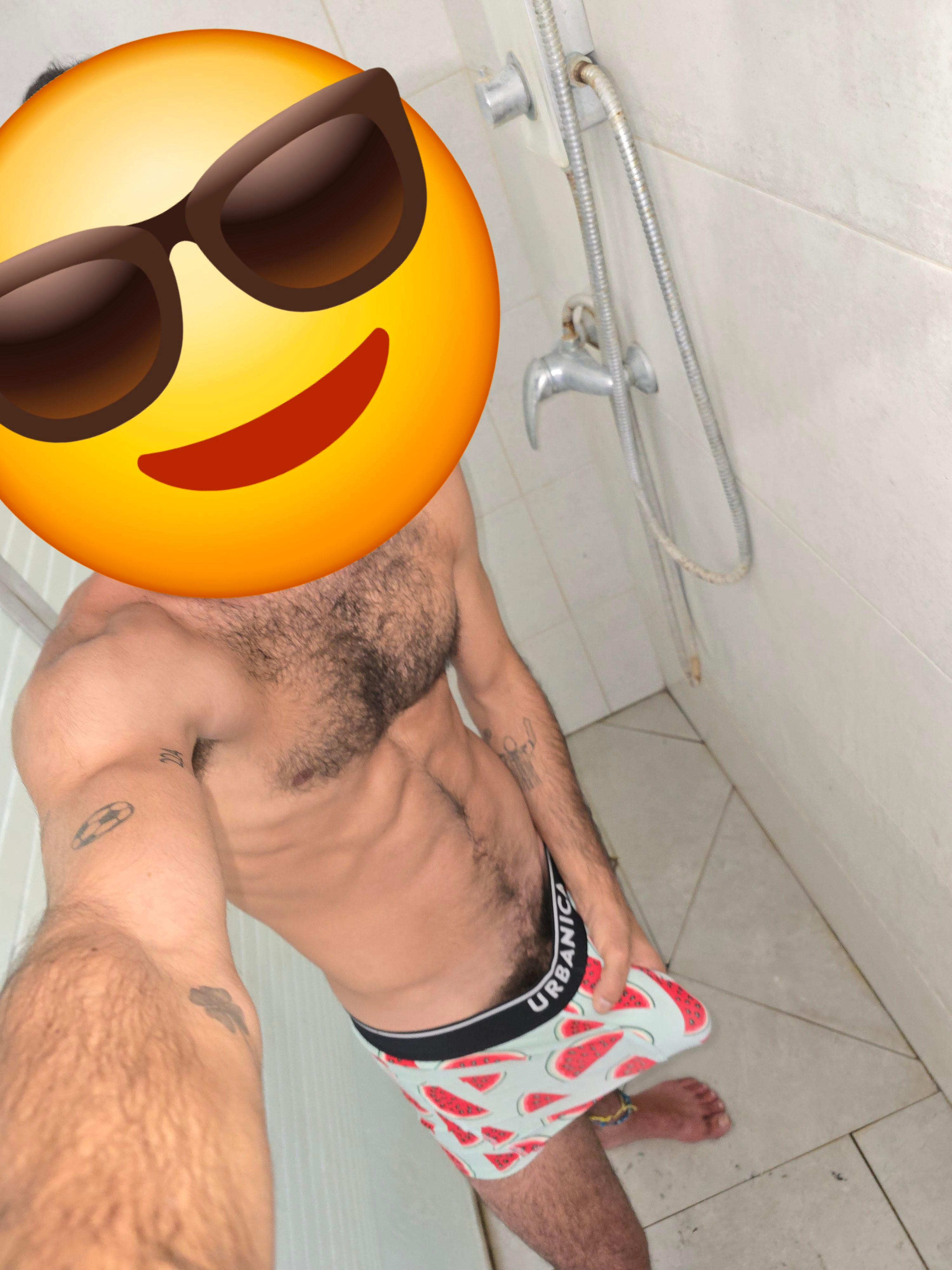 Israelibigdick live from Israel