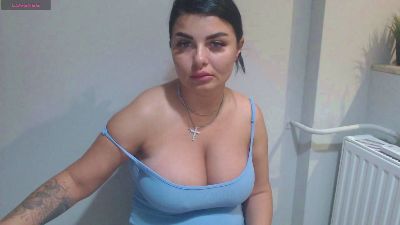 Issabella18 live from United States