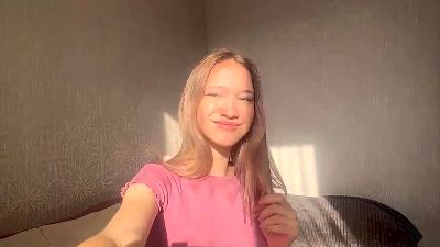 KIMMI_KIWWI live from Latvia