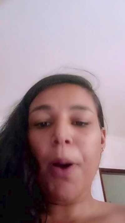 Katymorena live from Portugal