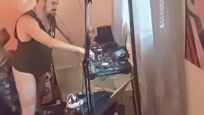 Kotobearu live from United States