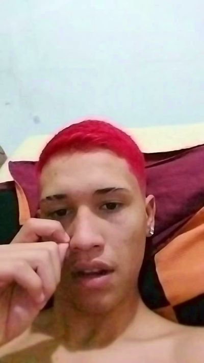 Kyanrlq live from Brazil