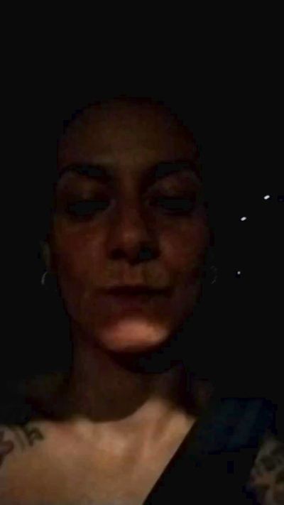 Lauraxxsteen live from Spain