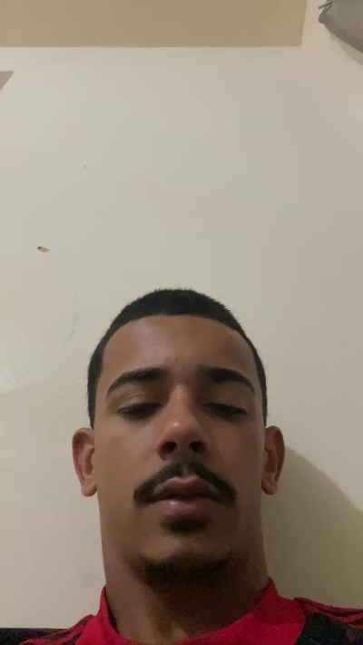 Leo6670 live from Brazil