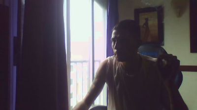 Leon4089 live from Argentina