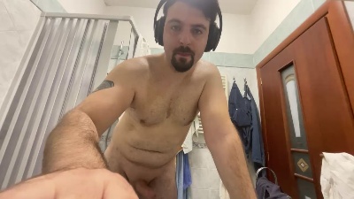 Luca96napoli live from Italy
