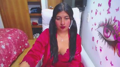 MORENABXX19 live from Colombia