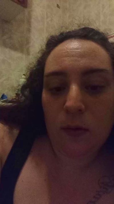 Mariayraul live from Spain