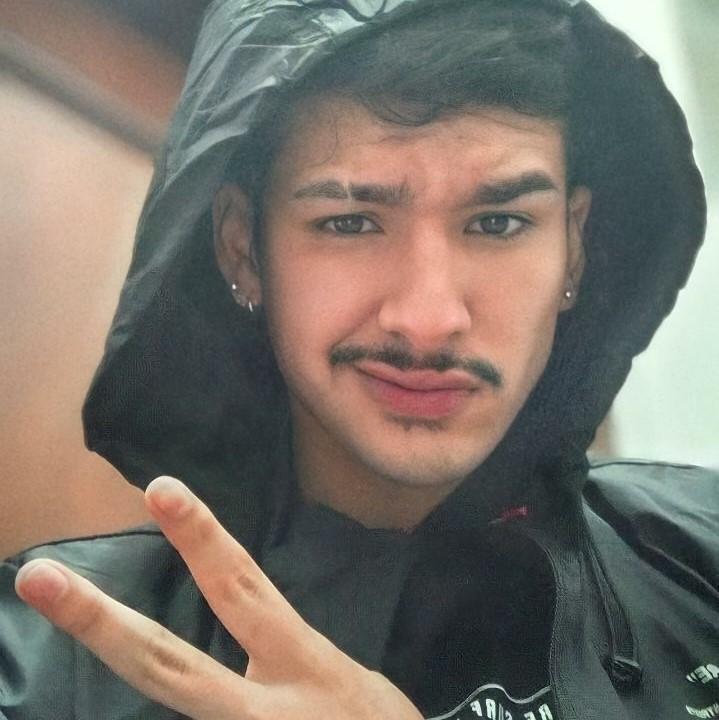 MatheusRampolli live from Brazil