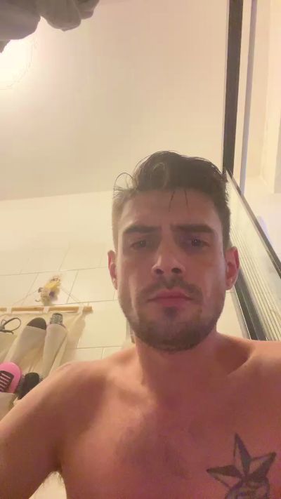 Maxmamy live from Italy