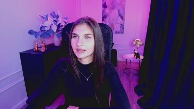 MiaAxel live from Serbia