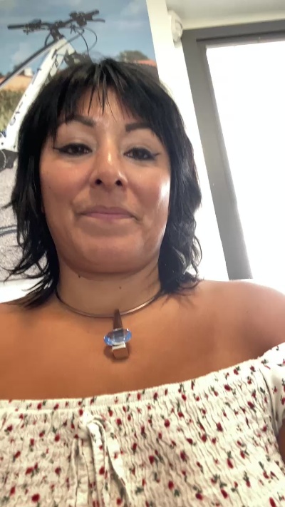 Mya79 live from Italy