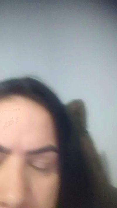 Nessa0204 live from Brazil