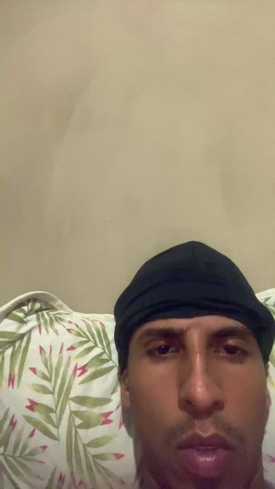 Novinhosiames live from Brazil