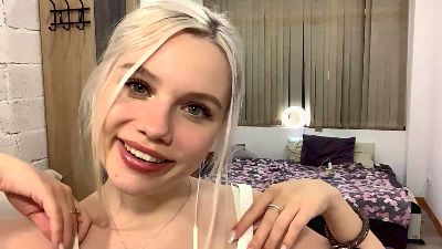 PLUSHIE_EYES live from Latvia