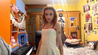 RED_RED_HEART live from Poland