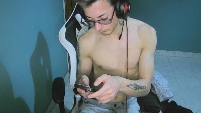 ReyAbsoluto live from Argentina