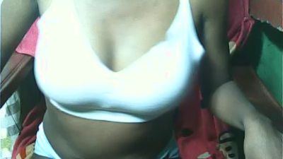 Ricah_bellah live from Madagascar