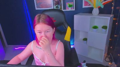 Sara_Moor live from United States