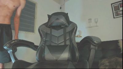 Senpai_Lover live from United States